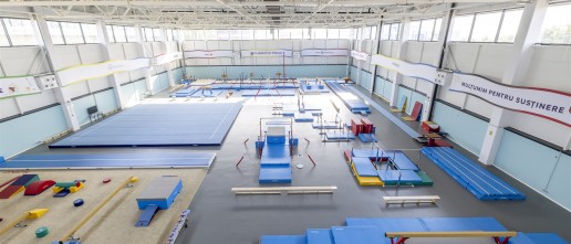Interiorul Sălii de Gimnastică Nadia Comăneci din Otopeni